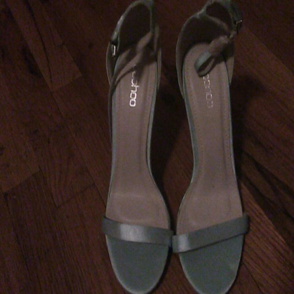 Women shoes